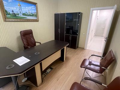 комерційна за адресою Петра Григоренка просп., 22/20