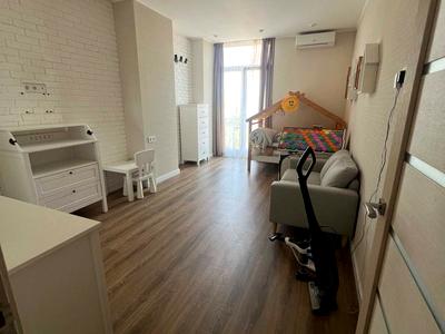 квартира за адресою Регенераторна вул., 4