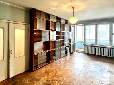квартира за адресою Михайла Омеляновича-Павленка вул. (Суворова), 13
