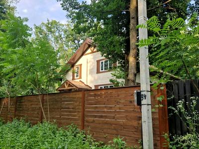 будинок за адресою смт. Ворзель, Кичеївська