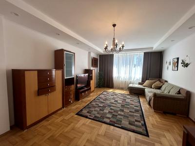 квартира по адресу Раисы Окипной ул., 8