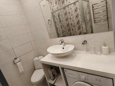 квартира за адресою Абрикосова, 3