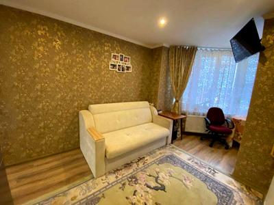 квартира за адресою Теплична вул., 48