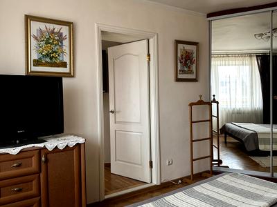 квартира за адресою Шота Руставелі вул., 25