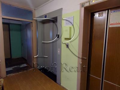 квартира за адресою Райдужна вул., 21