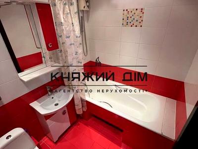 квартира по адресу Александра Мишуги ул., 8