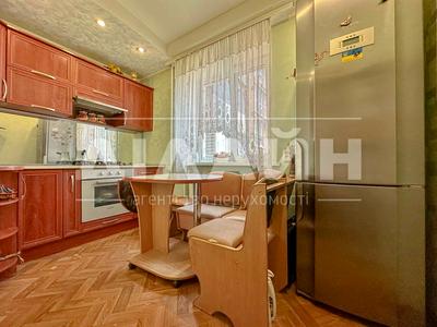 квартира по адресу Бульвар Центральный, 3