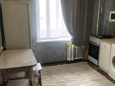 квартира за адресою Київ, Мілютенка вул., 7