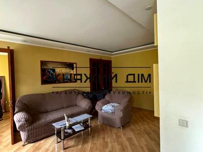 квартира за адресою Миколи Міхновського бульв. (Дружби Народів), 8