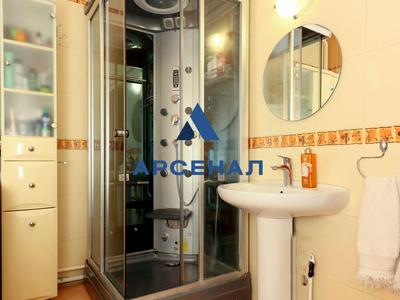 будинок за адресою Курганна вул., 2б