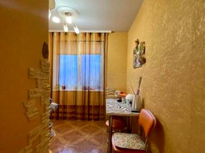 квартира за адресою Амосова вул. (Корчагінців), 9