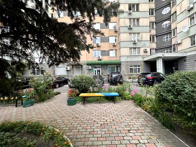 коммерческая по адресу Раисы Окипной ул., 4-А