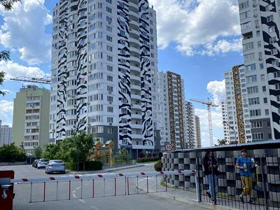 квартира за адресою Павла Чубинського вул., 7