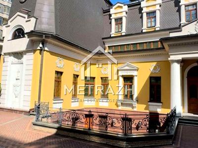 комерційна за адресою Володимирська вул., 49-Б