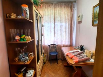 комерційна за адресою Озерянська, 1б