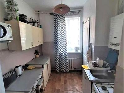 квартира за адресою Кам'янецька вул., 10