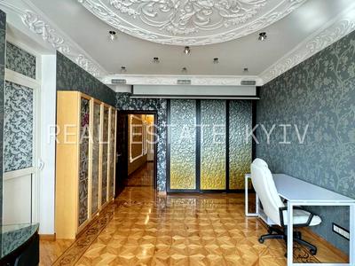 квартира за адресою Тараса Шевченка бульв., 27-Б