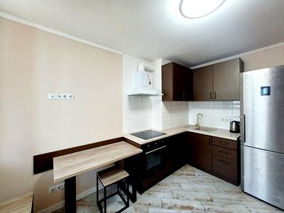 квартира за адресою Академіка Глушкова просп., 101