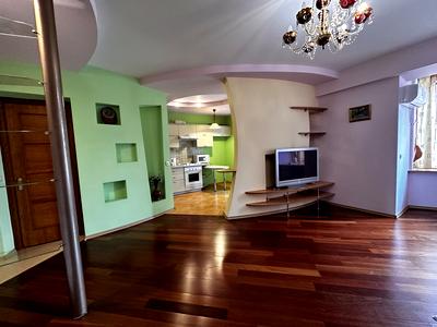 квартира за адресою Михайла Котельникова вул., 1