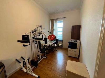 квартира за адресою Київ, Заньковецької вул., 4