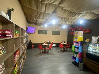 комерційна за адресою Калинова, 2