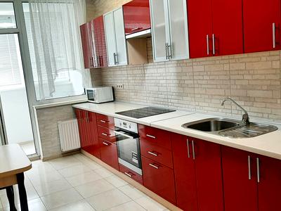 квартира по адресу Драгоманова ул., 2-Б