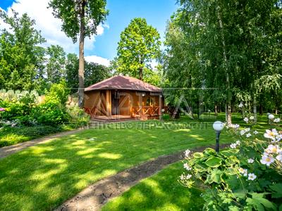будинок за адресою с. Іванковичі, авіаторів