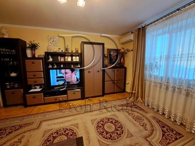 квартира за адресою Київ, Петра Радченка вул., 12