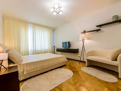 квартира по адресу Ревуцкого ул., 42