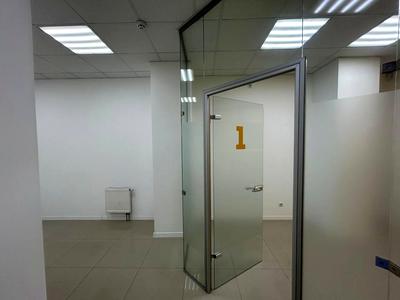 комерційна за адресою Олександрівська вул., 1