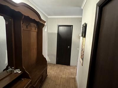 квартира за адресою Грушевського, 10