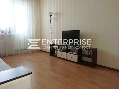 квартира за адресою Академіка Заболотного вул., 56