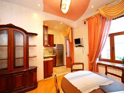 квартира за адресою Тарасівська вул., 19