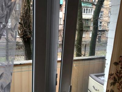 квартира за адресою Салютна вул., 9