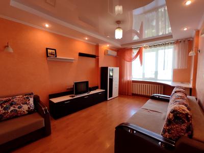 квартира за адресою Грушевського вул., 11