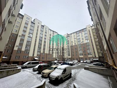 квартира за адресою Чорновола вул., 155