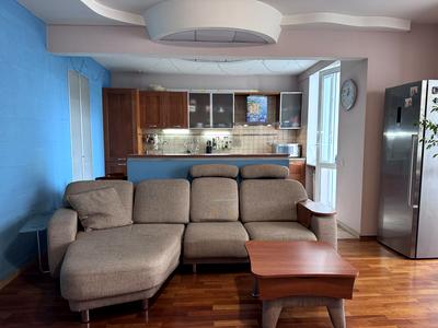 квартира за адресою Старонаводницька вул., 8