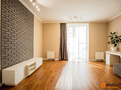 квартира за адресою Драгоманова вул., 2-Б