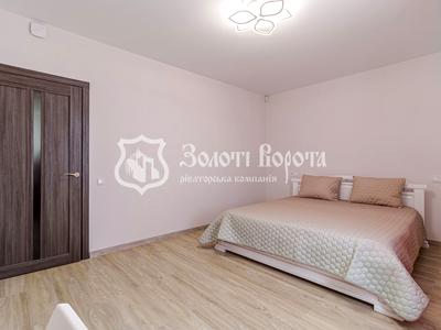 квартира за адресою Сергія Данченка вул., 32-Б
