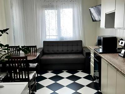 квартира за адресою Милославська вул., 45