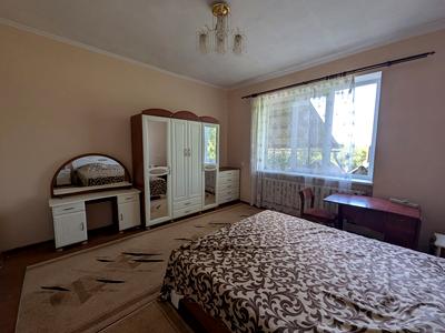 будинок за адресою Центральна