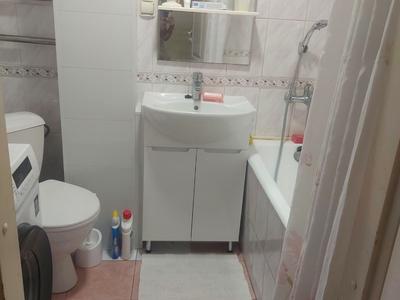 комната по адресу Ореста Левицкого ул. (Академіка Курчатова), 6