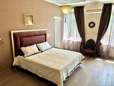 квартира за адресою Інститутська вул., 24/7