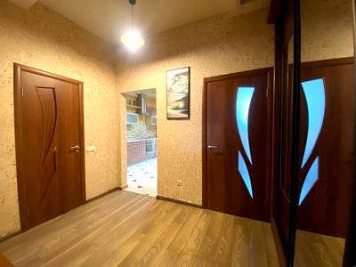 квартира за адресою Володимира Івасюка просп. (Героїв Сталінграду), 6