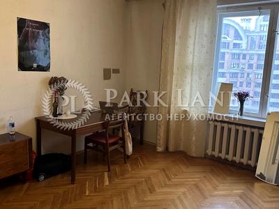 квартира за адресою Старонаводницька вул., 6