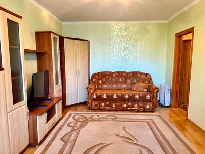 квартира по адресу Ревуцкого ул., 13