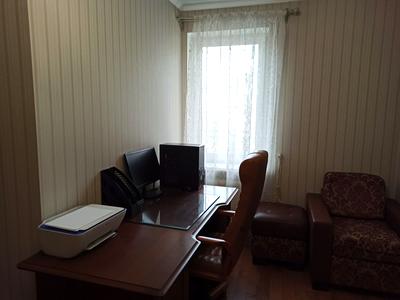 квартира за адресою Микільсько-Слобідська вул., 2-Б
