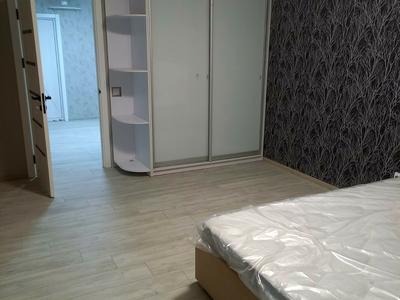 квартира за адресою Миколи Вінграновського вул., 2
