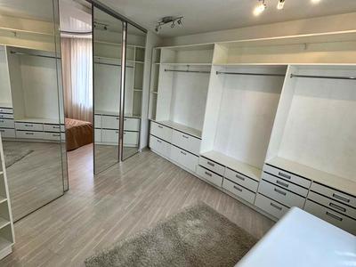 квартира за адресою В'ячеслава Чорновола вул., 25