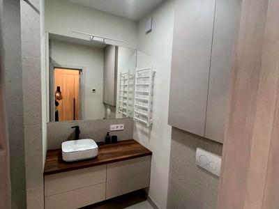 квартира за адресою Промислова вул., 10